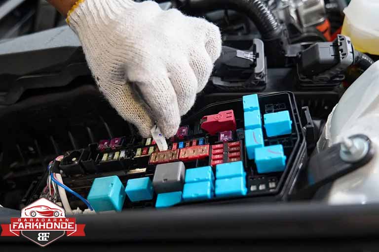 تعویض باتری انواع خودروهای تویوتا